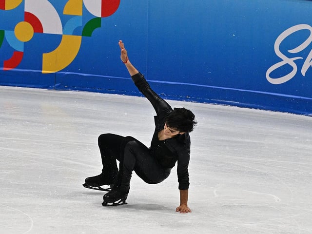 Donovan Carrillo