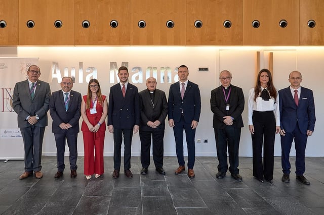 Imagen oficial del acto inaugural