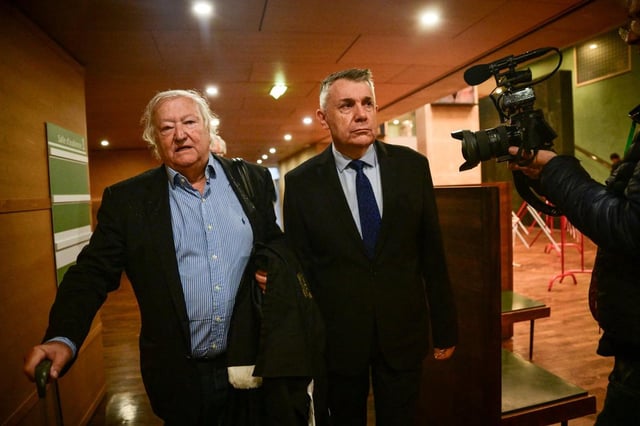 Gilles Artigues (à droite) avec son avocat Maître Buffard au tribunal correctionnel de Lyon.