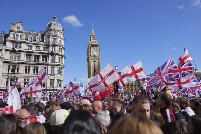 Protestas en Londres contra la inmigración.