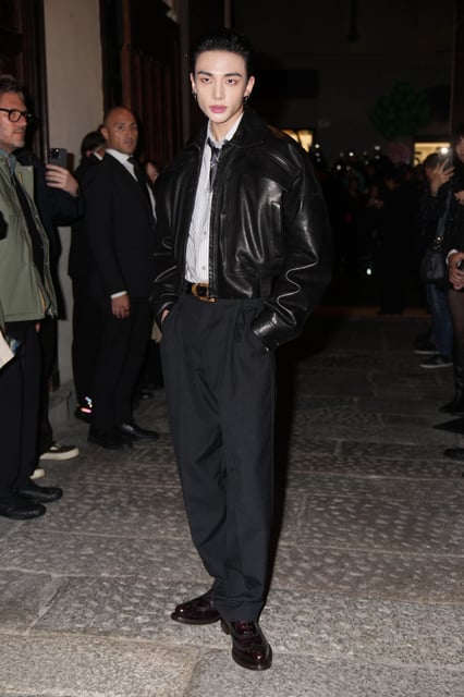 South Korean singer Hyunjin arrives for the Versace Intimate fashion event, in Milan, Friday, Sept. 26, 2025. (AP Photo/Antonio Calanni)