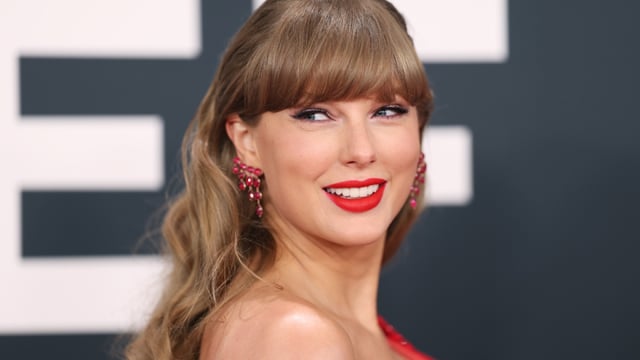 Taylor Swift llegó a Santa Bárbara, todo parece estar listo para la boda de Selena Gómez y Benny Blanco.png