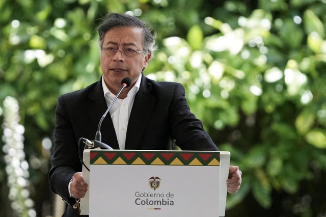 Le président colombien Gustavo Petro s’exprime lors du Cinquième Sommet présidentiel de l’Organisation du Traité de coopération de l’Amazonie (ACTO), à Bogota, le 22 août 2025.