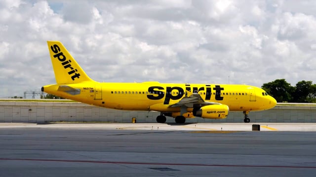 (Spirit Airlines)