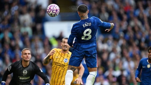 Enzo Fernández convirtió un nuevo gol para Chelsea.