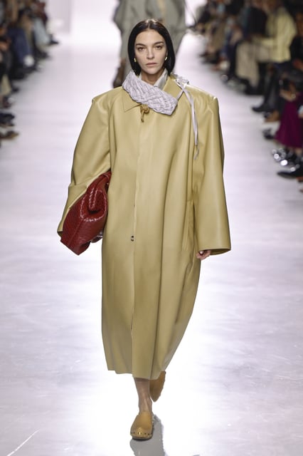 Bottega Veneta’s S/S 2026 runway show, held in Milan this afternoon (27 September 2025)