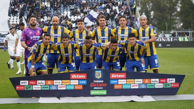 Los once de Central que iniciaron el partido en La Plata frente a Gimnasia.