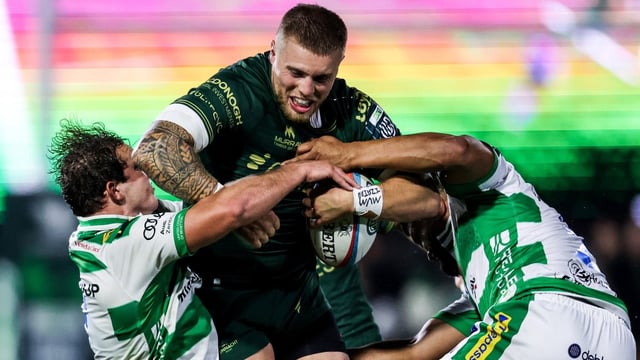 Jansen crossed for Connacht’s final try to seal the win