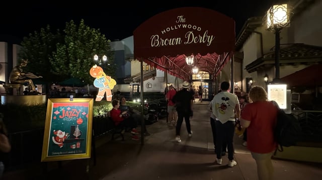 First Look Jazzy Holidays Menu at The Hollywood Brown Derby for Jollywood Nights