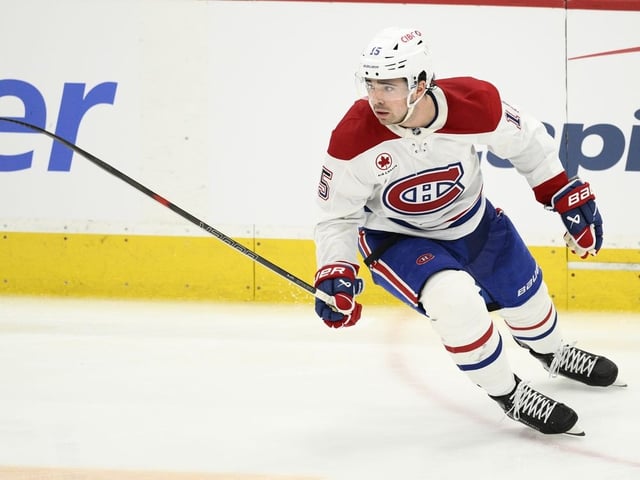 Montreal Canadiens centre Alex Newhook (15) had a goal and assist against the Toronto Maple Leafs in NHL pre-season action on Saturday, Sept. 27, 2025 in Toronto, Ont.
