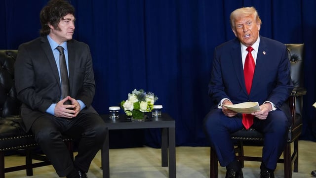 Con su promesa de ayuda en dólares, Trump le dio oxígeno a Milei al menos hasta las elecciones del 26 de octubre. 