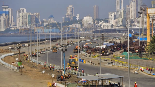 Navi Mumbai highway cleanliness drive