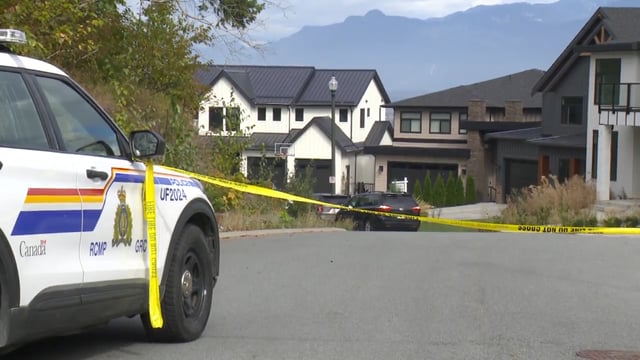 Police investigate a shooting in Chilliwack, B.C. Sept. 27, 2025