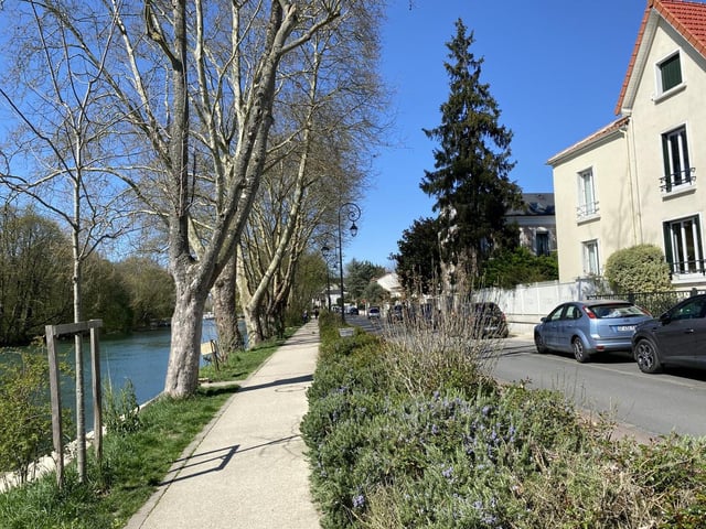 Le quai de l’Artois, au Perreux-sur-Marne, en avril 2025.