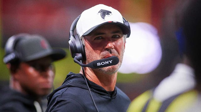 Aug 15, 2025; Atlanta, Georgia, USA; Atlanta Falcons offensive coordinator Zac Robinson against the Tennessee Titans in the first quarter at Mercedes-Benz Stadium. Mandatory Credit: Brett Davis-Imagn Images