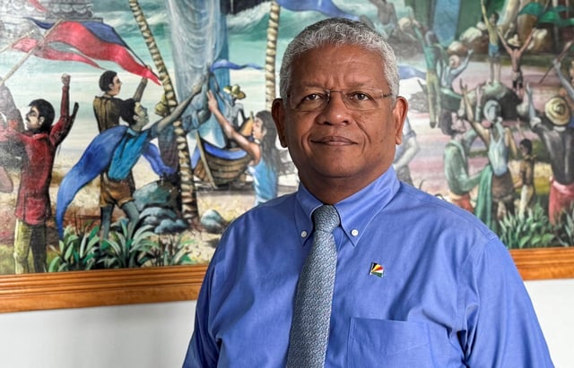 Seychelles' President Wavel Ramkalawan of the Linyon Demokratik Seselwa coalition poses for a photograph after a Reuters interview ahead of the upcoming general elections in Victoria, Seychelles, September 23, 2025. REUTERS/Gabriel Robert-Gironcelle/File Photo