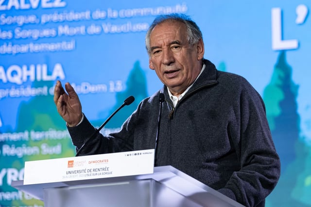 François Bayrou à l'université d'été du Modem, le 26 septembre à L’Isle-sur-la-Sorgue (Vaucluse).