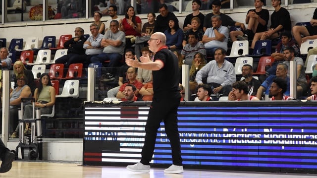 Diego vadell. Instituto ya mostró las ideas del entrenador en el inicio ganador en la Liga Nacional. (Prensa Instituto)