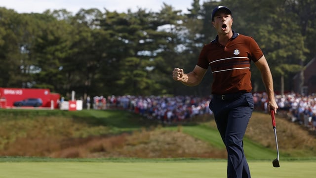 Sep 27, 2025; Bethpage, New York, USA; Team Europe golfer Viktor Hovland reacts to a putt on the 14th hole on the penultimate day of competition for the Ryder Cup at Bethpage Black. Mandatory Credit: Peter Casey-Imagn Images