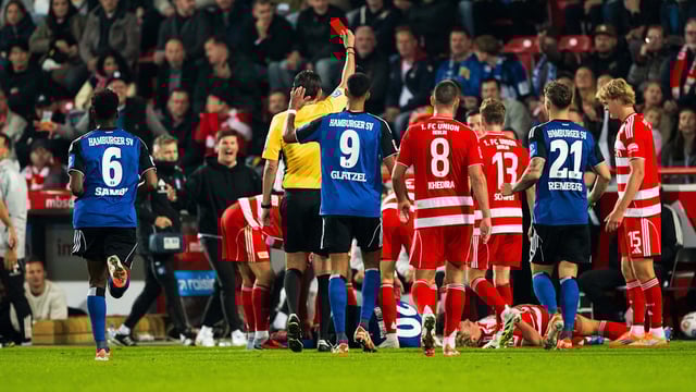 Die Rote Karte und die Verletzung für den Portugiesen machen dem HSV Sorgen.