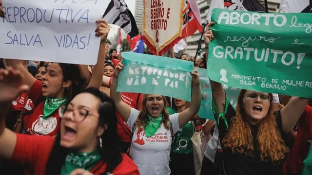 Brasil marchó por la legalización del aborto en todo el país. 