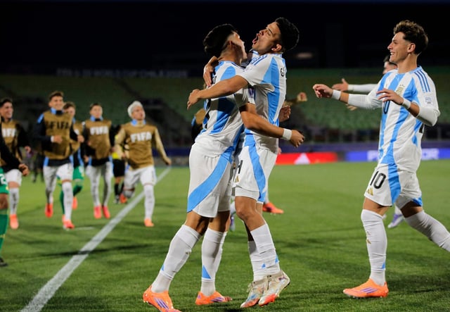 La selección argentina le ganó a Cuba 3 a 1 en su primer partido en el Mundial Su 20