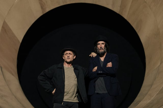 Alex Winter and Keanu Reeves in "Waiting for Godot" on Broadway. (Andy Henderson)
