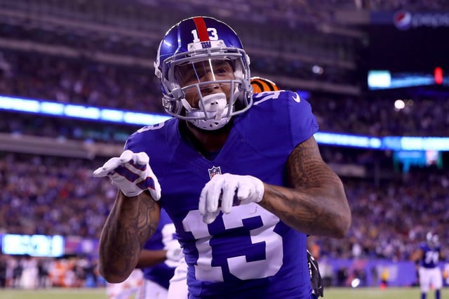 Odell Beckham Jr. #13 of the New York Giants celebrates after scoring a touchdown against the Cincinnati Bengals during the second quarter of the game at MetLife Stadium on November 14, 2016 in East Rutherford, New Jersey.