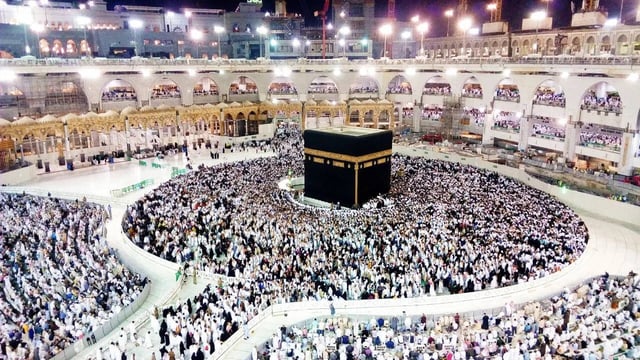 New Visa Rules For Umrah 2025: You Now Need THESE Two Bookings To Get Saudi Visa For Mecca & Medina