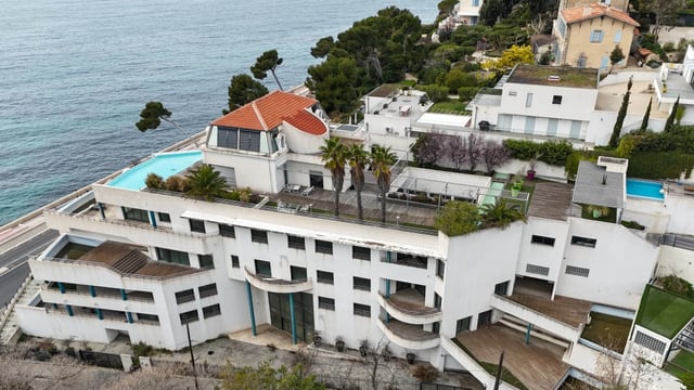 Le nom du futur acquéreur de cet ensemble immobilier de 1800 m2 sera connu d'ici le 31 décembre.