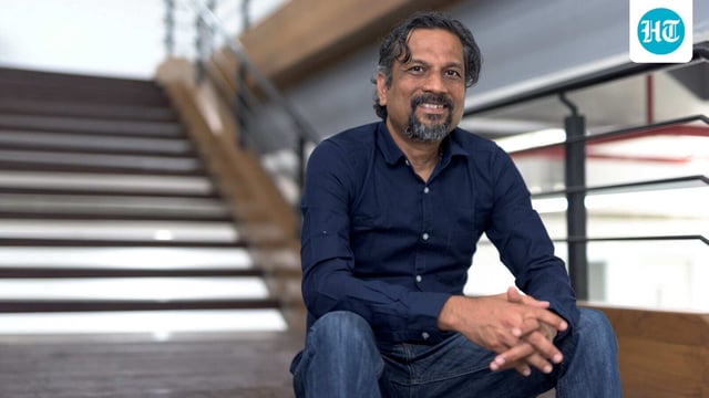 Vembu also said that there has been a notable increase in Arattai traffic over the last three days as new sign-ups rose from 3000 to 3,50,000 per day.