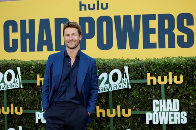 Cast member Glen Powell attends a premiere for the series 'Chad Powers' at Rose Bowl Stadium in Pasadena, California, U.S., September 25, 2025. REUTERS/Mario Anzuoni