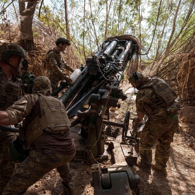 Ukrainische Soldaten an der Front (Symbolbild).