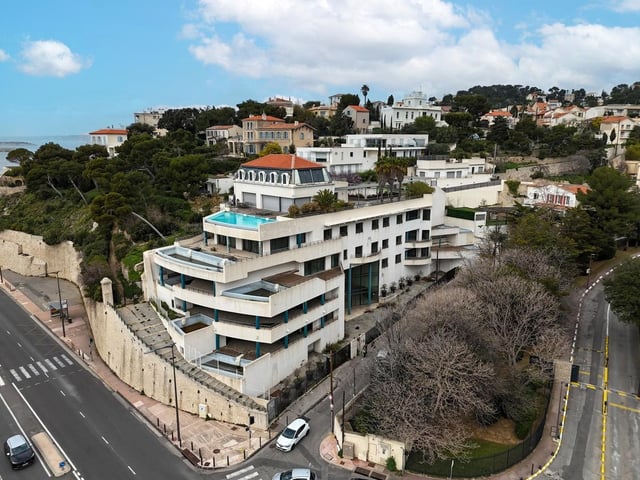 Marseille: un immense immeuble de plusieurs millions d’euros saisi par la justice vendu aux enchères