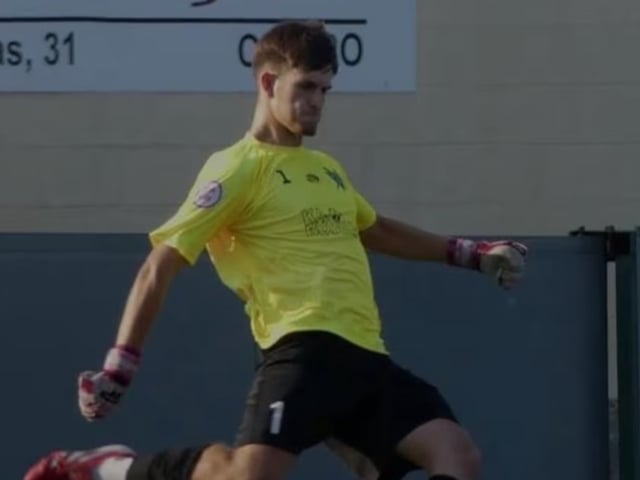Raúl Ramírez, el arquero español que murió después de sufrir un golpe en la cabeza en pleno partido de la Tercera División de España. Foto: Instagram