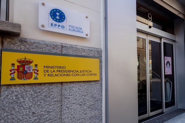 Puerta de la sede en Madrid de la Fiscalía Europea (EPPO.