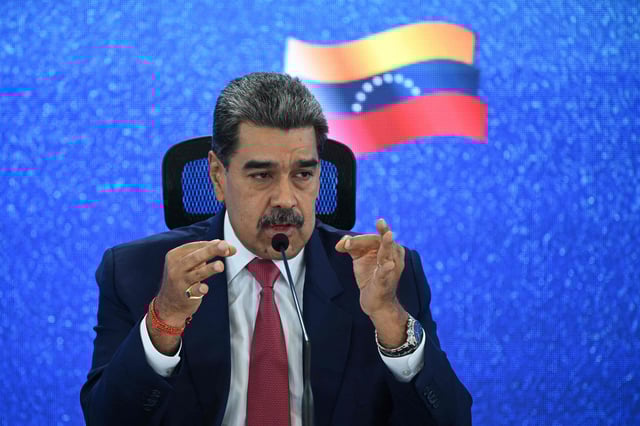El presidente de Venezuela, Nicolás Maduro, habla durante una conferencia de prensa con medios internacionales en el Hotel Eurobuilding en Caracas el 15 de septiembre de 2025