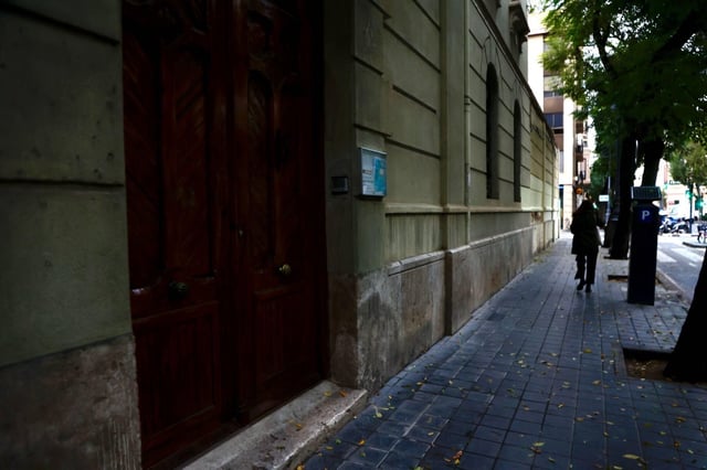 Valencia. VLC. Cerrados colegios por el temporal, colegio Cervantes