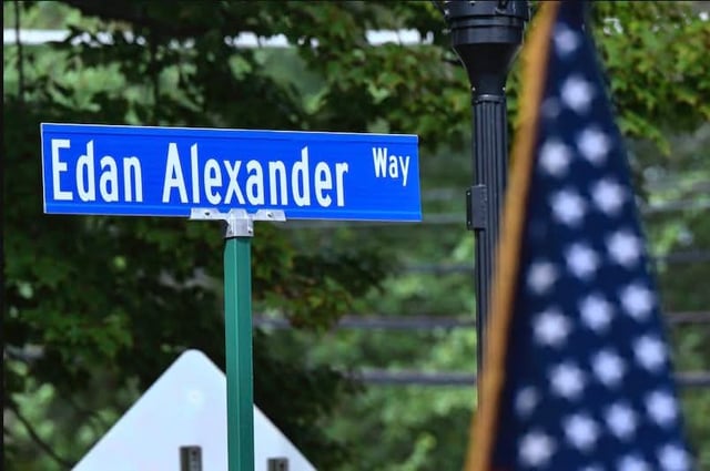 Tenafly Honors Freed Hostage Edan Alexander With Street Naming Before His Return to Israel