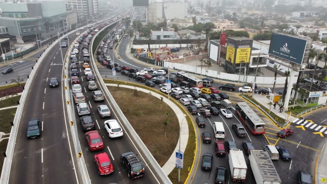 El crecimiento en vehículos livianos estuvo impulsado por los desplazamientos durante los feriados, en el caso de vehículos pesados, estuvo influenciado por la alta de sectores agropecuarios. (Foto: Anthony Niño de Guzmán/El Comercio).