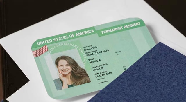 Alerta inmigrante: este es el TIEMPO estimado para recibir tu GREEN CARD, según USCIS