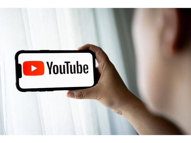 Google ha acordado pagar 24,5 millones de dólares para resolver una demanda presentada por Donald Trump tras su expulsión de YouTube en 2021.