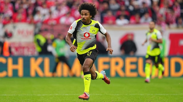 BVB: Karim Adeyemi steht im Visier eines Top-Klubs. Vertrags-Gespräche werden schwieriger