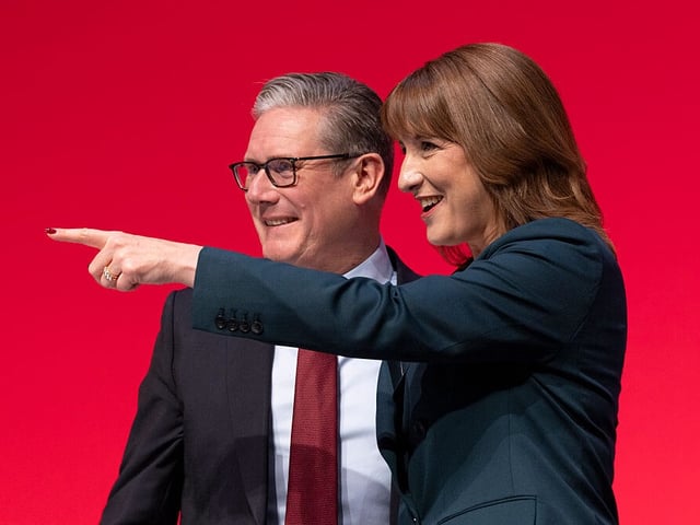LIVERPOOL, ENGLAND - SEPTEMBER 29: Sir Keir Starmer, leader of the Labour Party with Rachel Reeves Labour MP for Leeds West and Pudsey, Chancellor of the exchequer before her keynote speech to conference at ACC Liverpool on September 29, 2025 in Liverpool, England. (Photo by Nicola Tree/Getty Images)