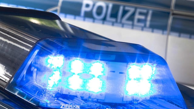 Die Polizei spricht von einer Gefahrenlage.