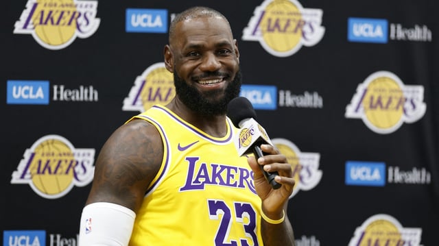 Heiß auf die 23. Saison: LeBron James
