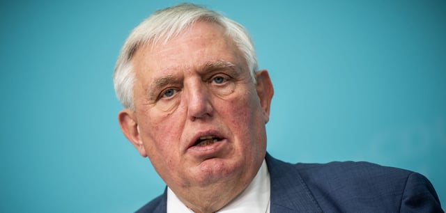 Nordrhein-Westfalens Gesundheitsminister Karl-Josef Laumann