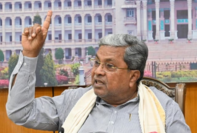 Siddaramaiah calls out ‘Manuvadi mindset’ of BJP leaders opposing social, edu survey