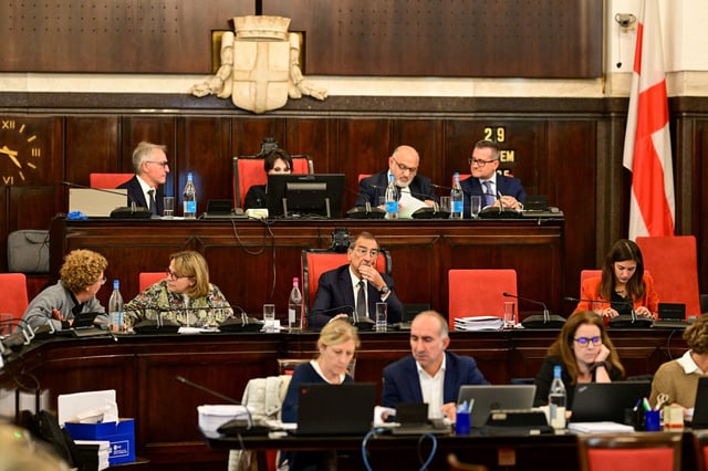 Milan’s Mayor Beppe Sala attends a city council session on the decisive vote over the sale of the San Siro stadium and plans for a new arena, in Milan, Italy, September 29, 2025. REUTERS/Daniele Mascolo