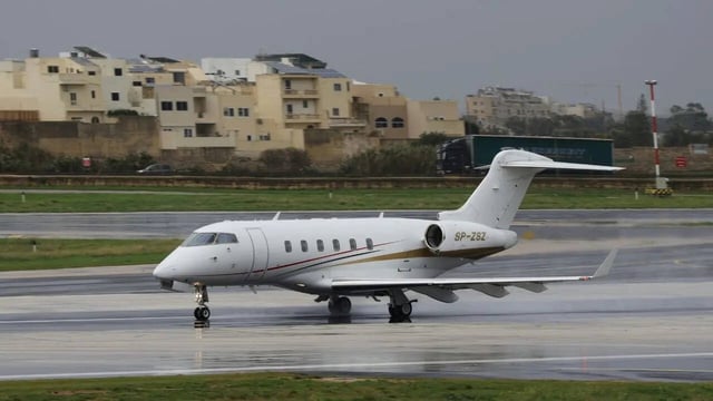 Delhi Rain: Air India, Akasa And Other Airlines Issue Travel Advisories As Flights Get Delayed; Details Inside. (Image: Canva)